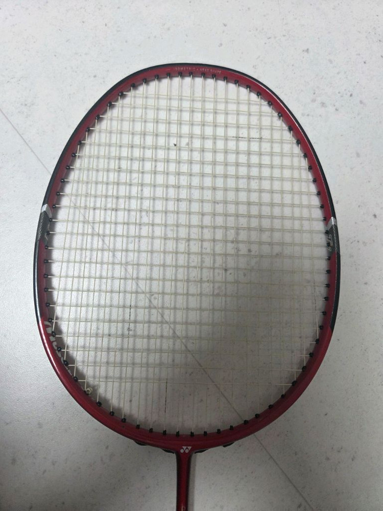 요넥스 머슬파워100 배드민턴라켓 이미지