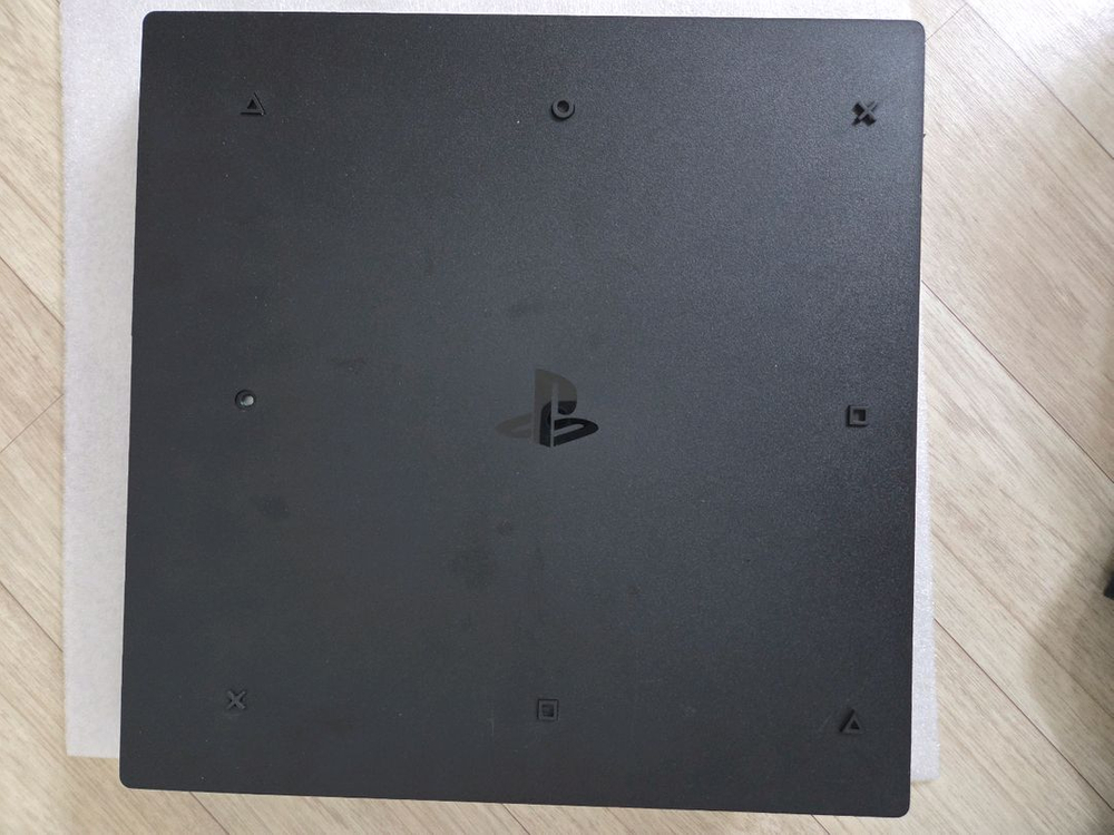 중고 sony PS4 Pro 플스4 프로 1TB 제트블랙+미개봉신품 DOBE USB확장 허브+수직 스탠드 이미지