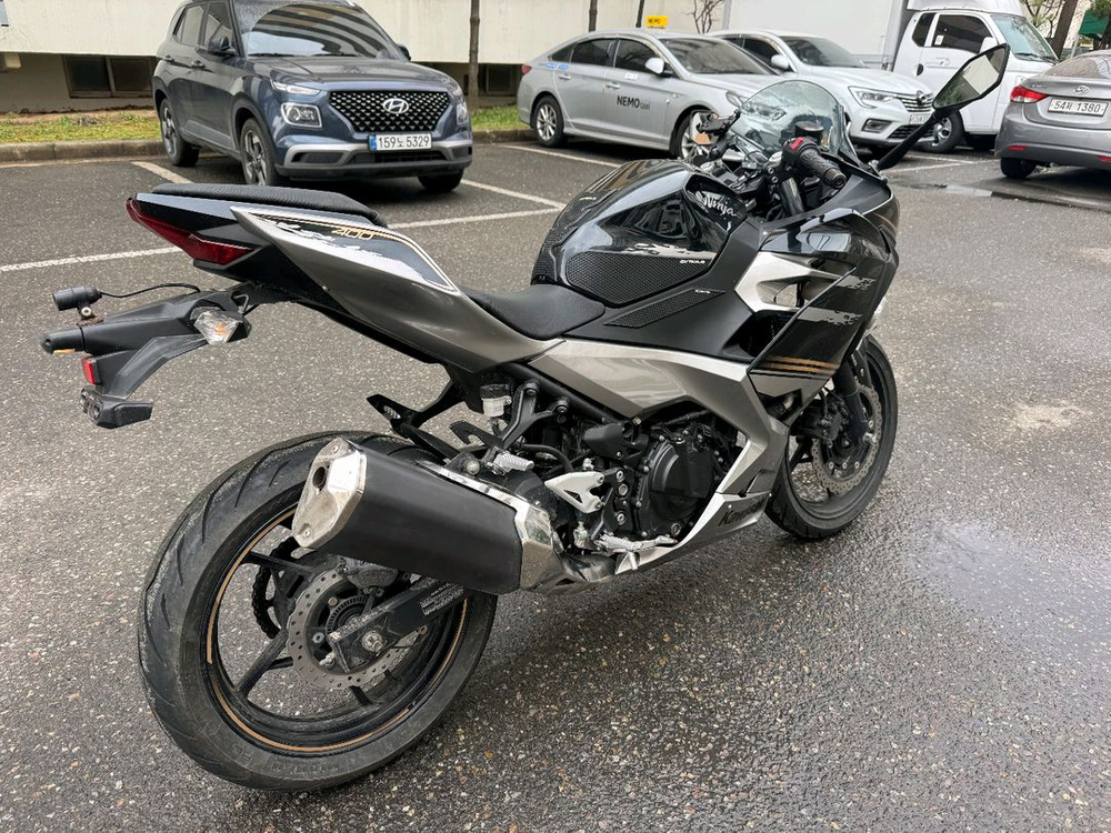 가와사키 닌자400 20년형 abs 판매합니다 이미지