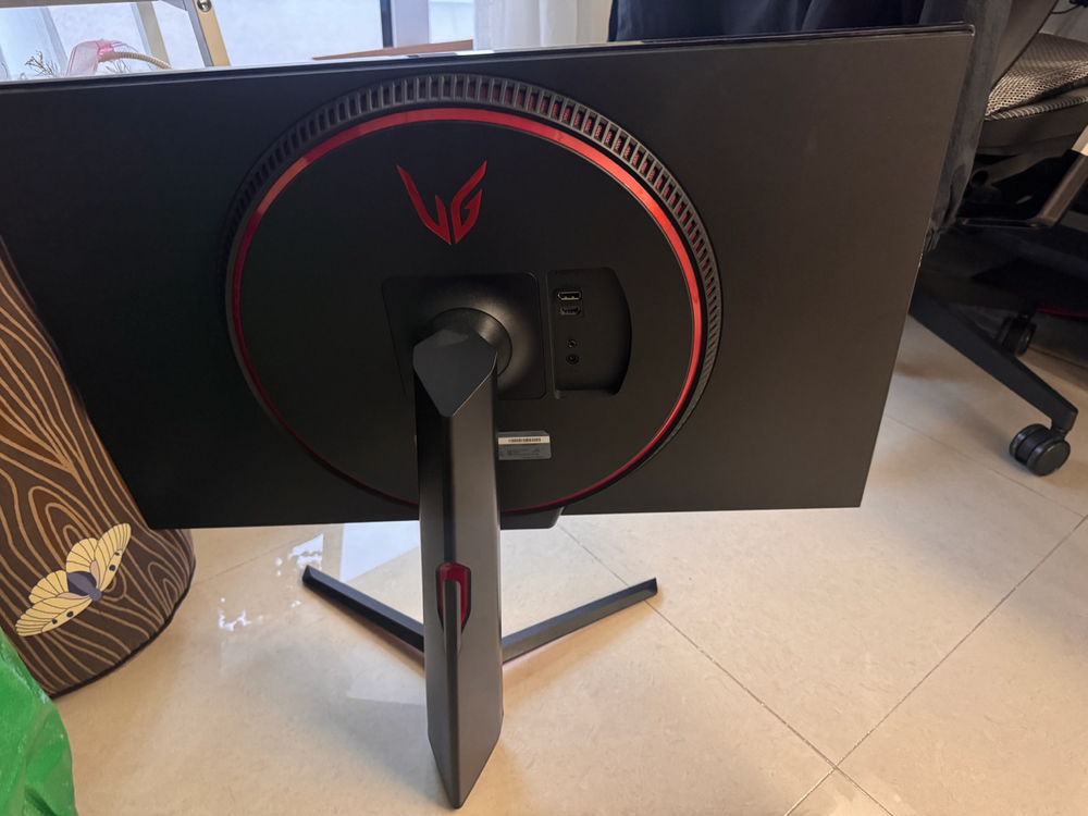 LG 32gn55r 32인치 게이밍 모니터 이미지