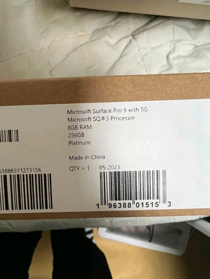 서피스프로9 플래티넘 단순개봉 새것 키보드 세트 이미지