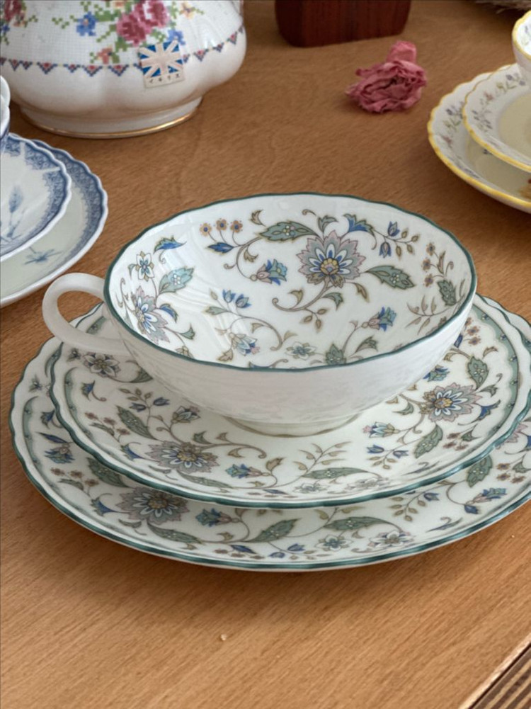 단종된 노리다케 홍차잔 접시세트 이미지