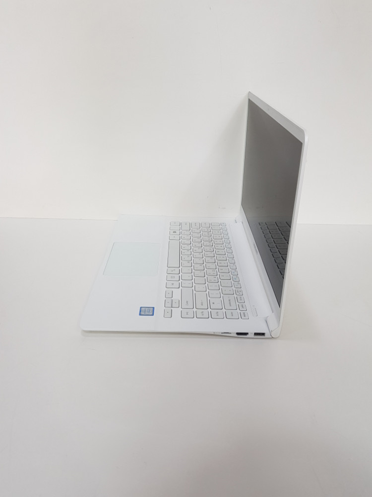 i5사양!!>초초슬림 삼성 15인치 사무용노트북 이미지