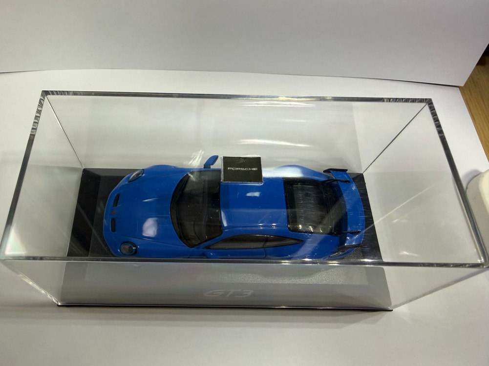 1:43 1/43 미니챔프 포르쉐 911(992) GT3 딜러버전 다이캐스트 판매합니다 이미지