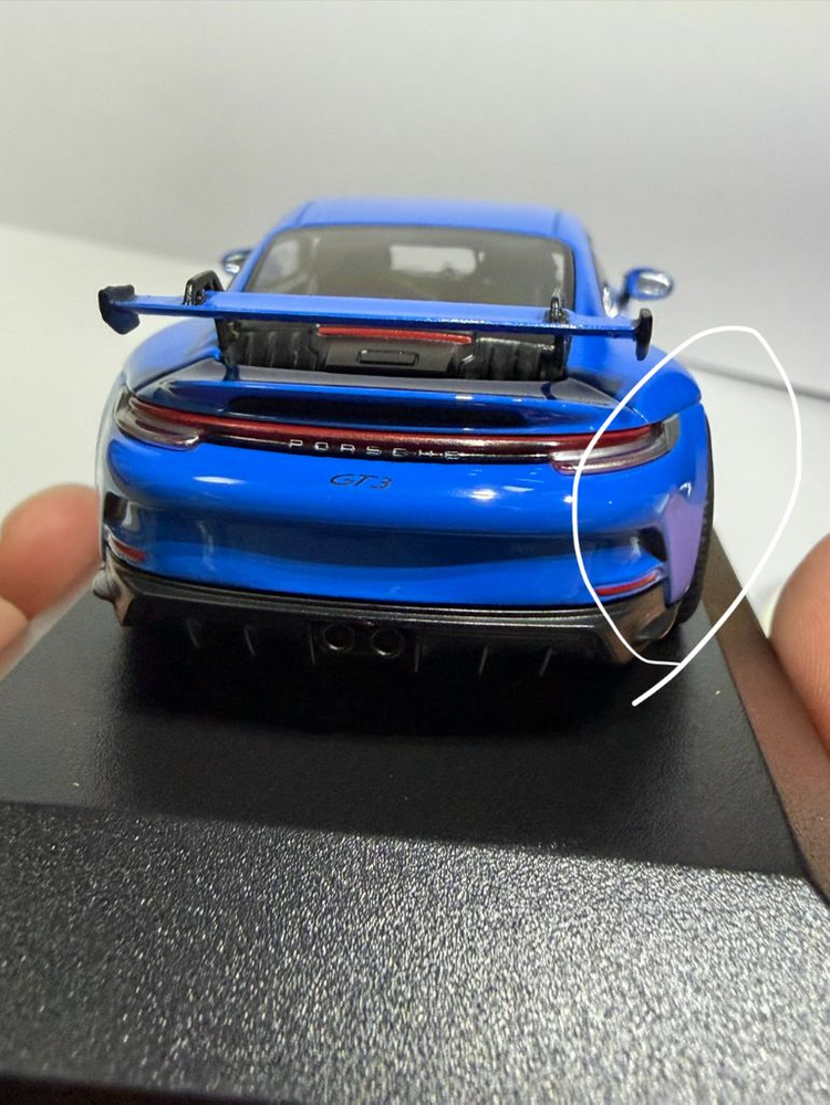 1:43 1/43 미니챔프 포르쉐 911(992) GT3 딜러버전 다이캐스트 판매합니다 이미지