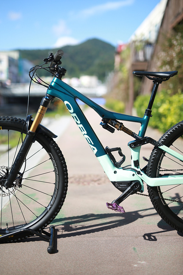 *가격인하*상태좋음*23년 오베아 라이즈 M10 M 전기자전거 -29인치- 이미지