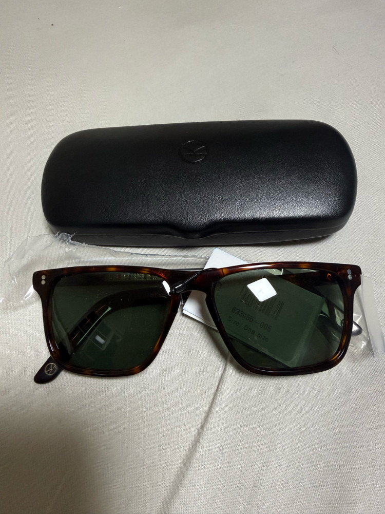 커틀러앤드그로스 X 킹스맨 스퀘어프레임 선글라스 이미지