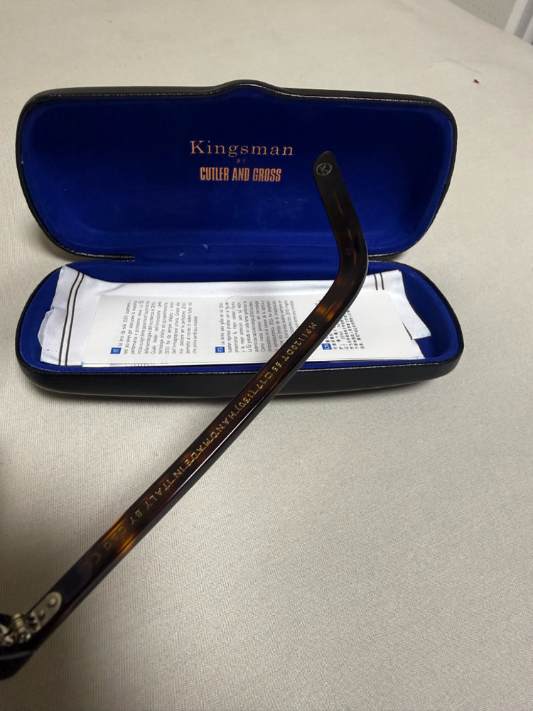 커틀러앤드그로스 X 킹스맨 스퀘어프레임 선글라스 이미지