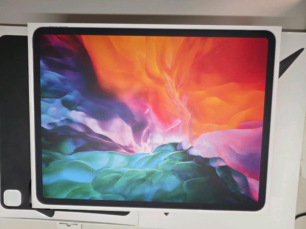 아이패드 프로 12.9 이미지