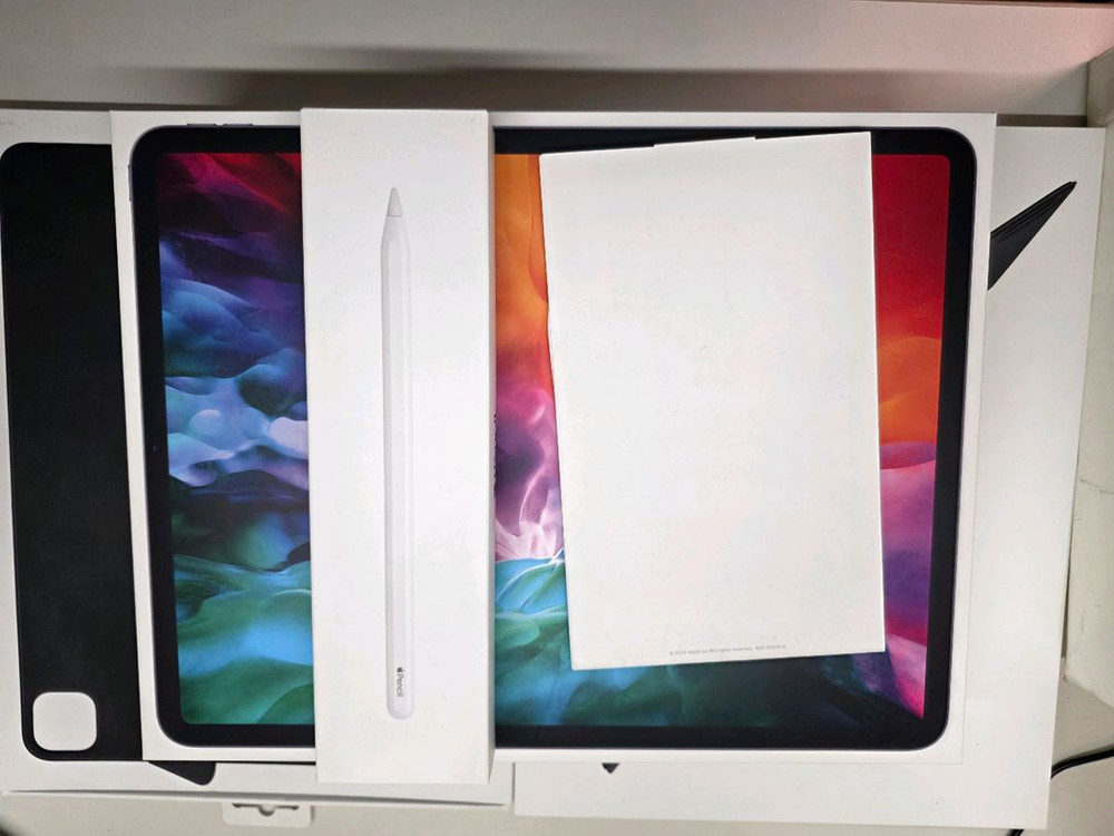 아이패드 프로 12.9 이미지