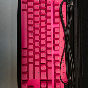 로지텍 TKL PRO Light Speed 게이밍 키보드 팝니다 이미지