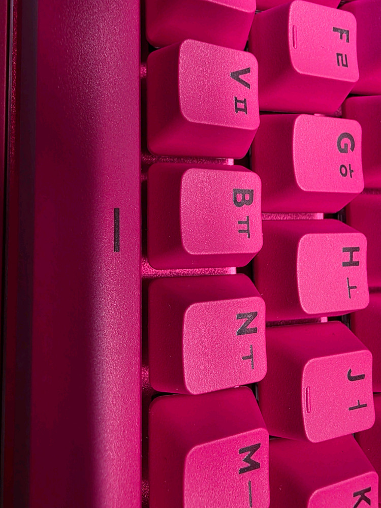 로지텍 TKL PRO Light Speed 게이밍 키보드 팝니다 이미지