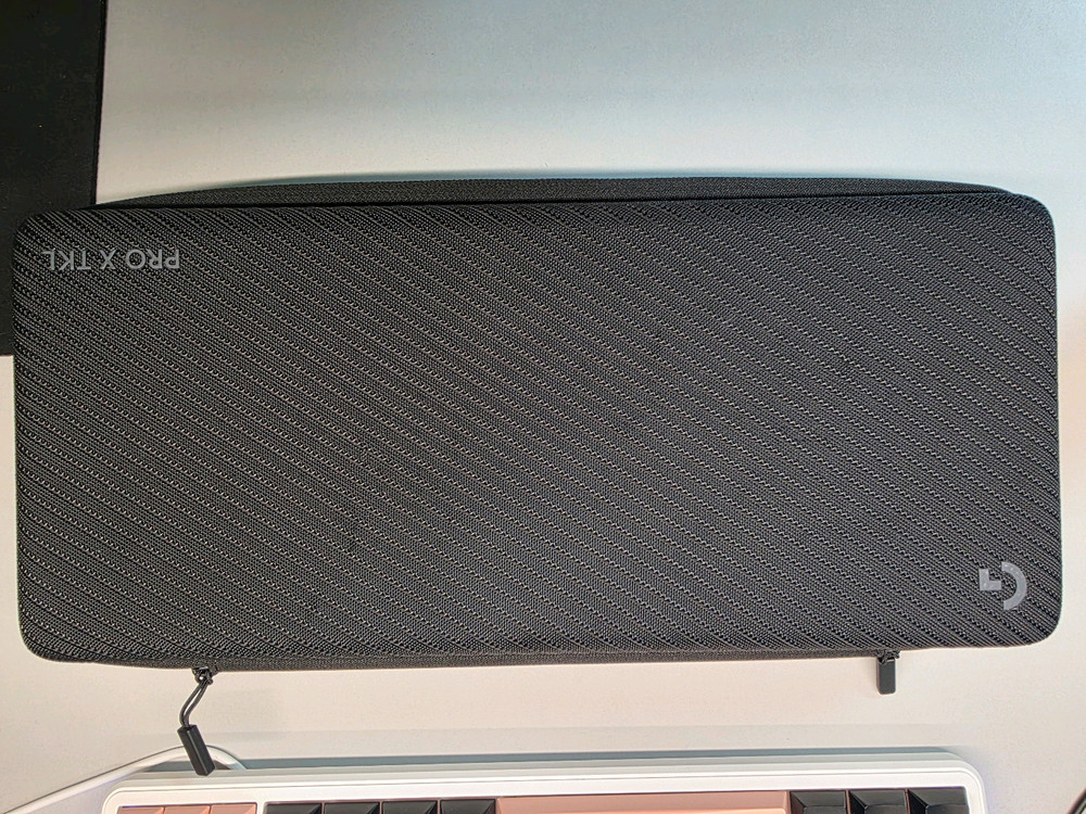 로지텍 TKL PRO Light Speed 게이밍 키보드 팝니다 이미지