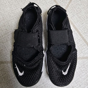 나이키 키즈 에어리프트 180 이미지