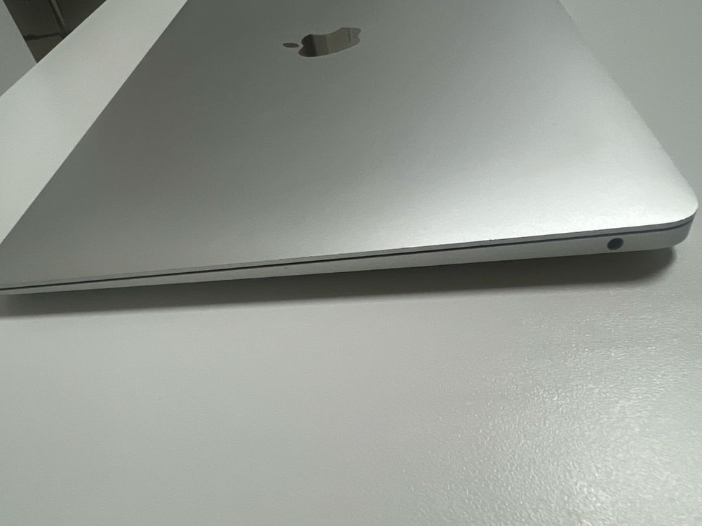 맥북에어 M1 8GB/256GB 이미지