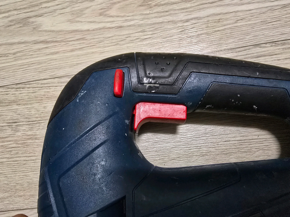 보쉬 직소 GST 75 BE 이미지