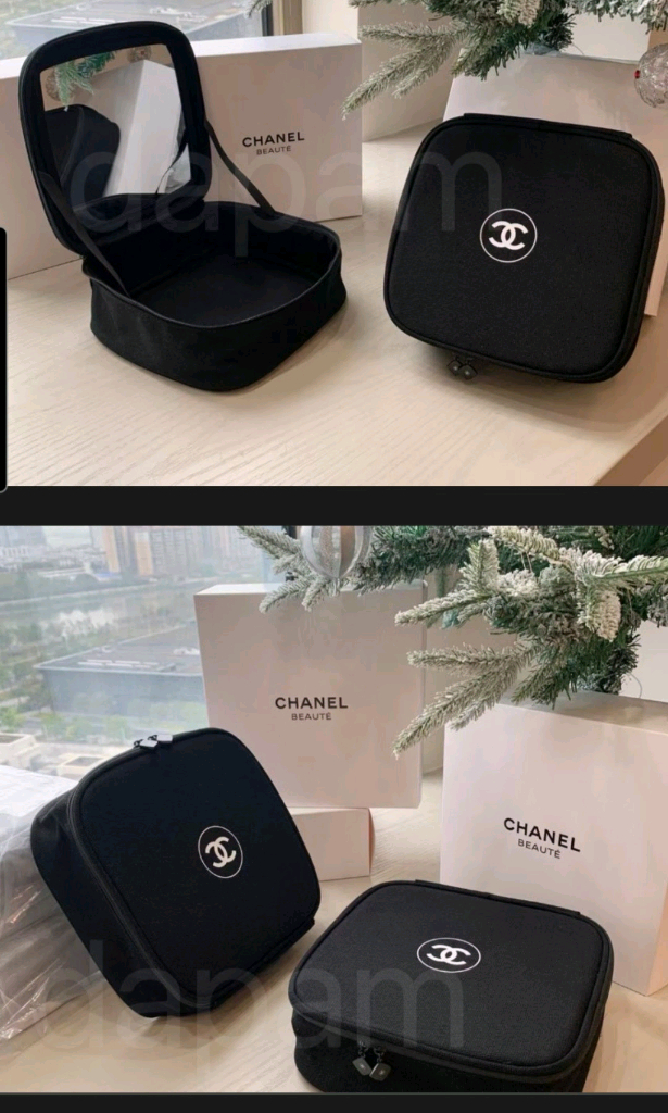 새제품)샤넬 빅 거울 거치끈 달린 사각 파우치 이미지