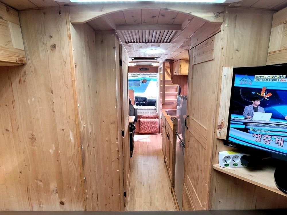 11.카운티4인승캠핑카(1종보통,쎄미오토,11만km)-전액할부됨 이미지