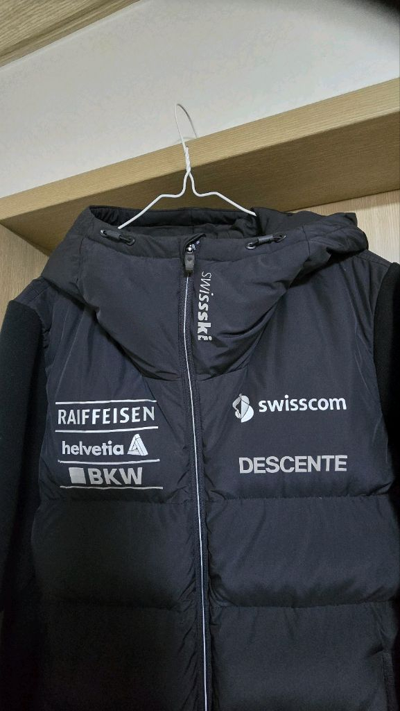 데상트 하이브리드 자켓 L사이즈 이미지