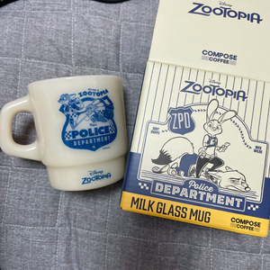 새상품) 주토피아 아이보리 빈티지 밀크글라스 머그 컵 250ml 컴포즈 커피 닉 주디 이미지