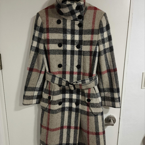 버버리 노바체크 벨티드 울코트 이미지