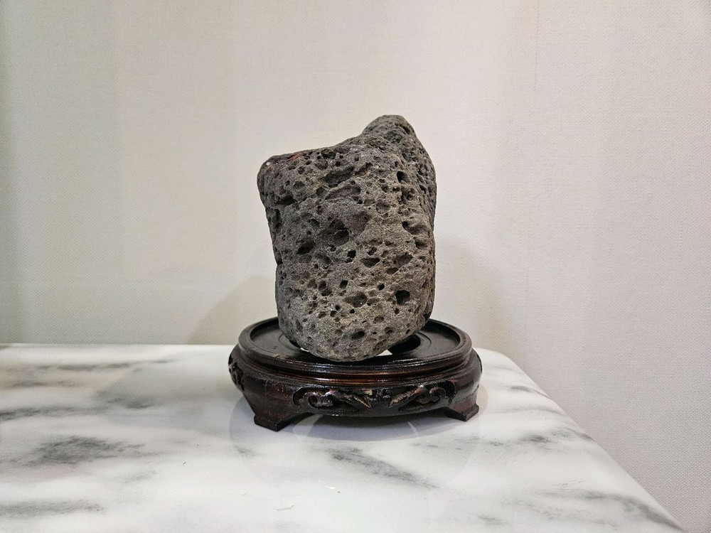 수석 (받침대 포함) 이미지