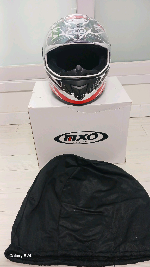 MXO 스피드 블랙앤드레드 선글라스 풀페이스헬멧(XXL)+인이어 마이크+뿔 모양 데칼+파우치+MXO박스 이미지