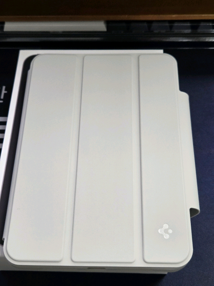 아이패드 미니7 + 에어팟 프로 2세대 이미지