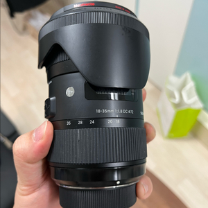 SIGMA A 18-35mm F1.8 DC HSM 니콘 F(풀박스) 팝니다 이미지