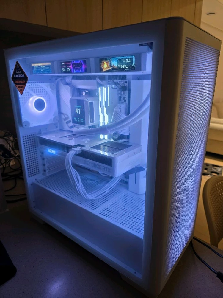 (평택)9800X3D,48gRAM,RTX5080초고사양 게이밍PC 판매 이미지