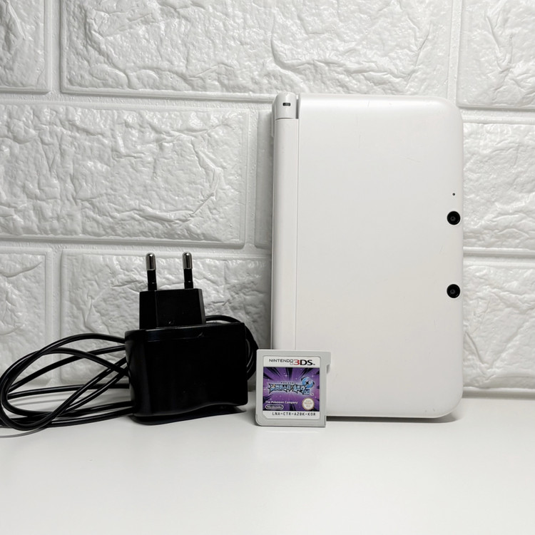 닌텐도 3DS (큰다수) 화이트 XL 한국판 +울트라문 알칩 이미지