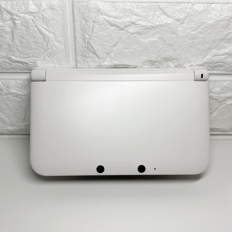 닌텐도 3DS (큰다수) 화이트 XL 한국판 +울트라문 알칩 이미지