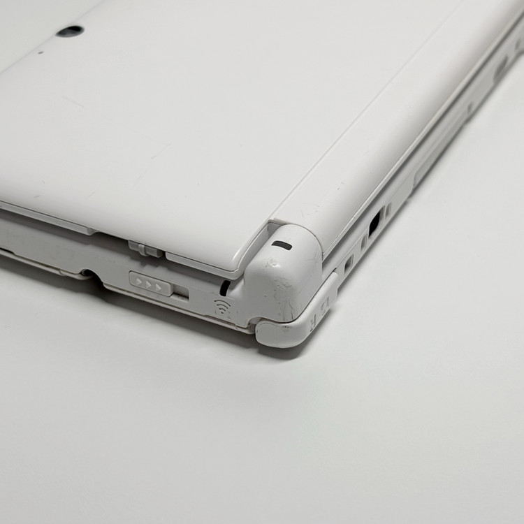 닌텐도 3DS (큰다수) 화이트 XL 한국판 +울트라문 알칩 이미지