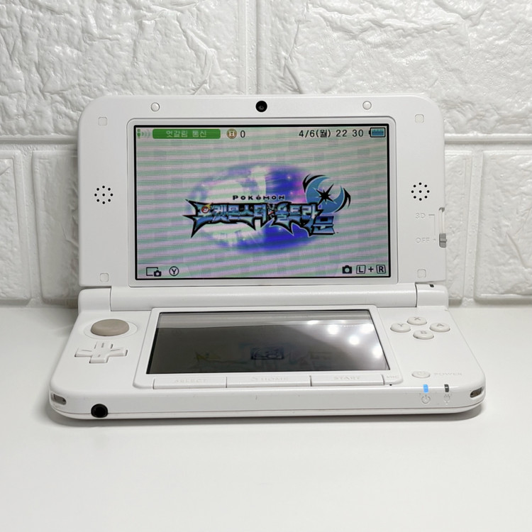 닌텐도 3DS (큰다수) 화이트 XL 한국판 +울트라문 알칩 이미지