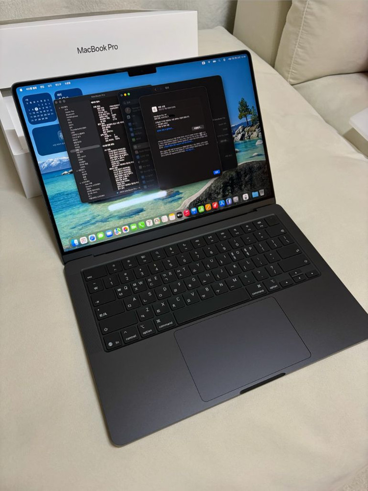 맥북프로 14인치 M5 24GB 512gb CTO 스페이스 그레이 (개봉만 한 새것) 이미지