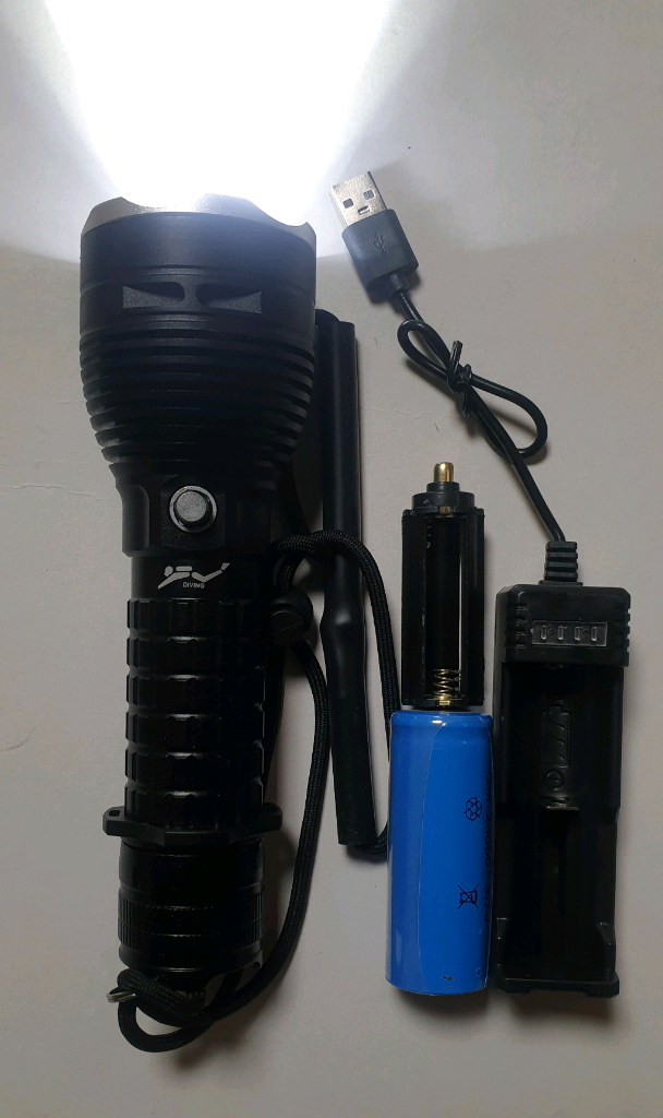XHP160 방수랜턴,수중토치,다이빙랜턴 이미지