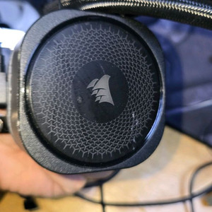 CORSAIR 커세어 CPU 수냉쿨러 이미지