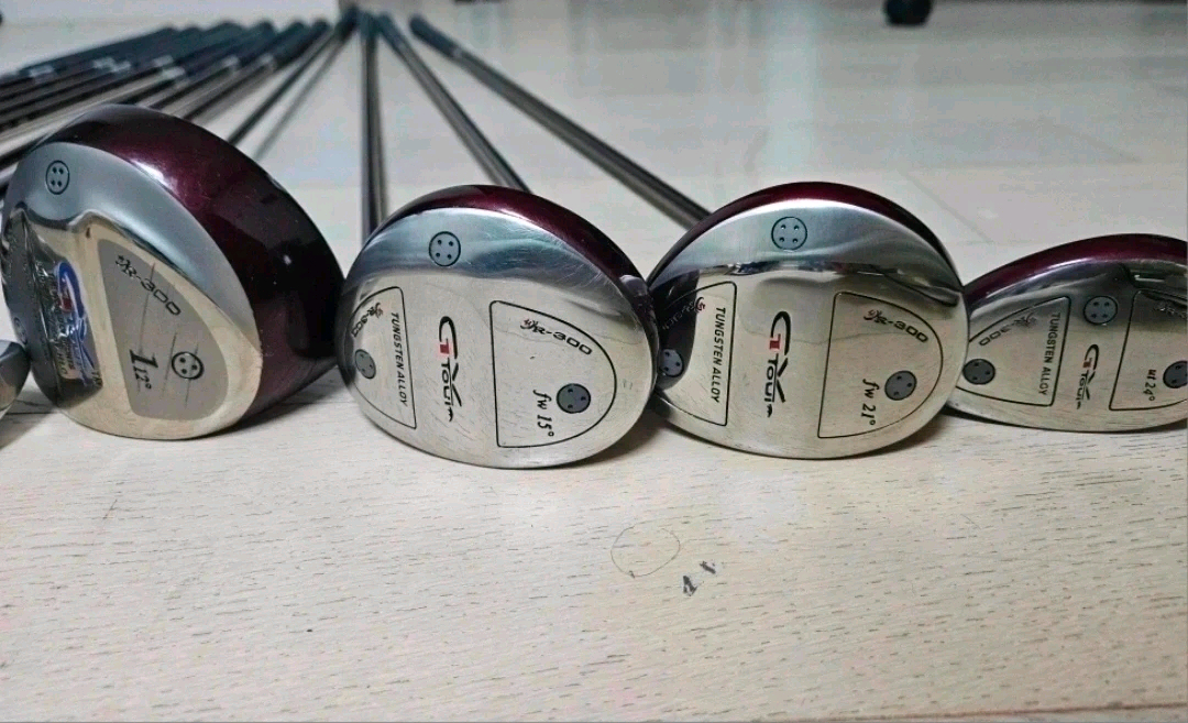 지브이투어 골프채 풀세트 일본제 1회라운딩제품 거의새거 이미지
