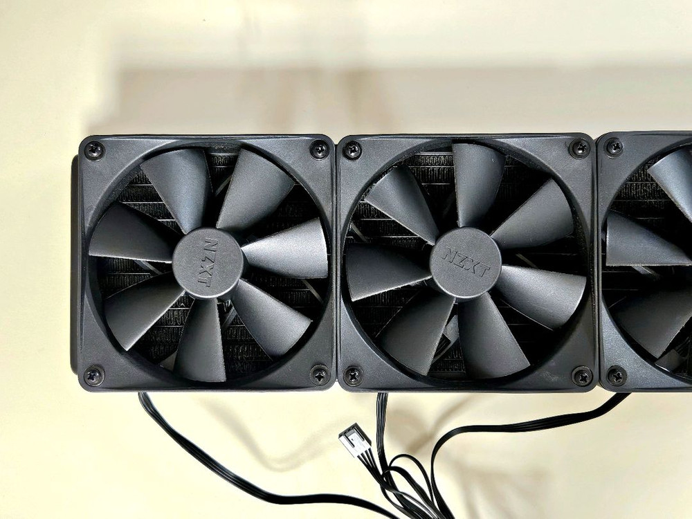 NZXT 크라켄 360 수냉쿨러 인텔 KRAKEN 이미지