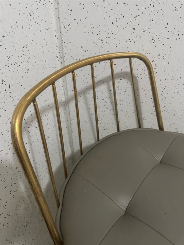 골드 프레임 가죽의자, 호텔 라운지 와인바 아일랜드 식탁 의자 이미지