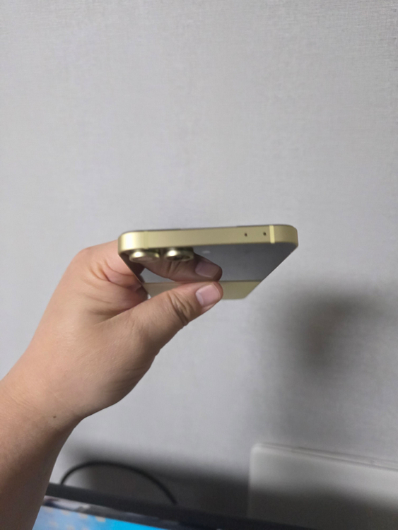 갤럭시 Z플립6 엘로우 256기가 SS급 팝니다 이미지