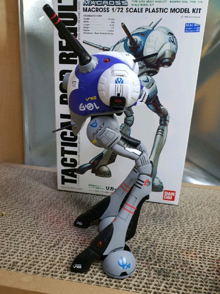 반다이 구판 1/72 초시공요새 마크로스 리가드 표준형 도색완성작(박스 있음.택포가) 이미지