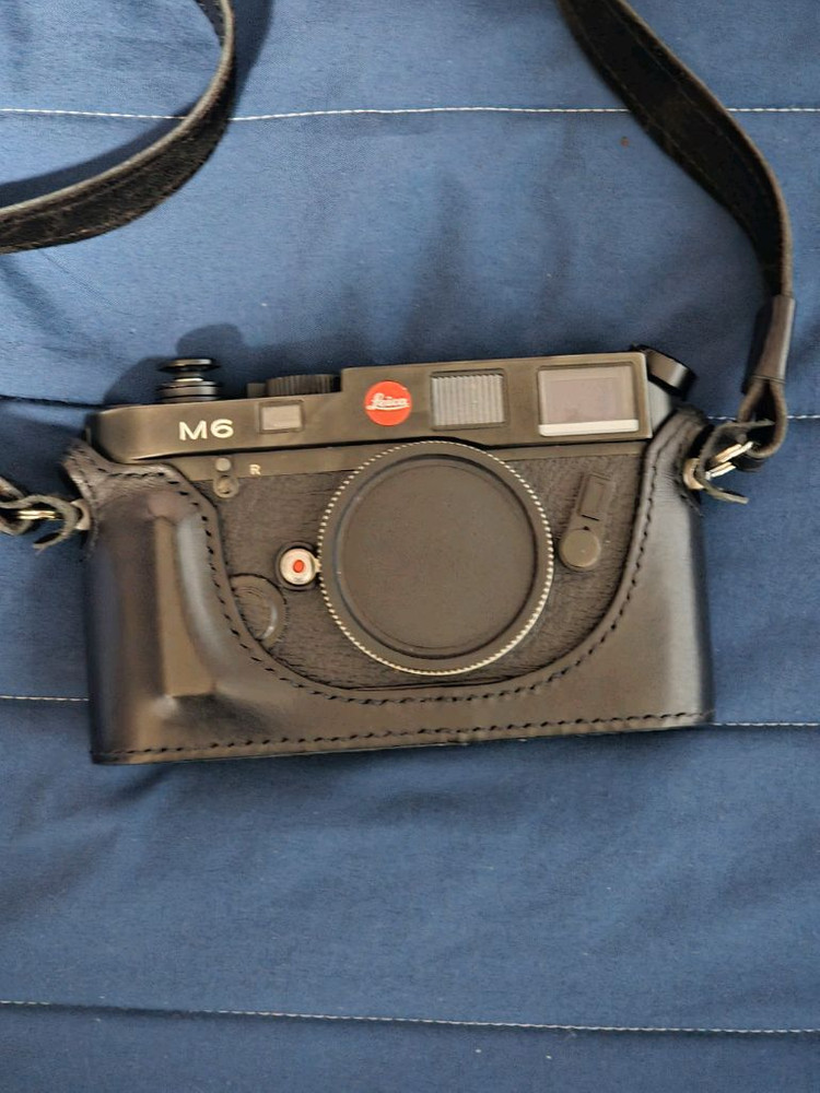 (급처) 라이카 m6 빅로고 블랙 + 춘크래프트 가죽케이스 + 루이지 가죽스트랩 이미지