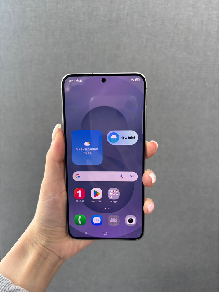 MIVE 스타일 시나모롤 키즈폰 화이트／ 중고폰업무폰저가폰세컨폰공기계게임폰효도폰게임폰알뜰폰 이미지