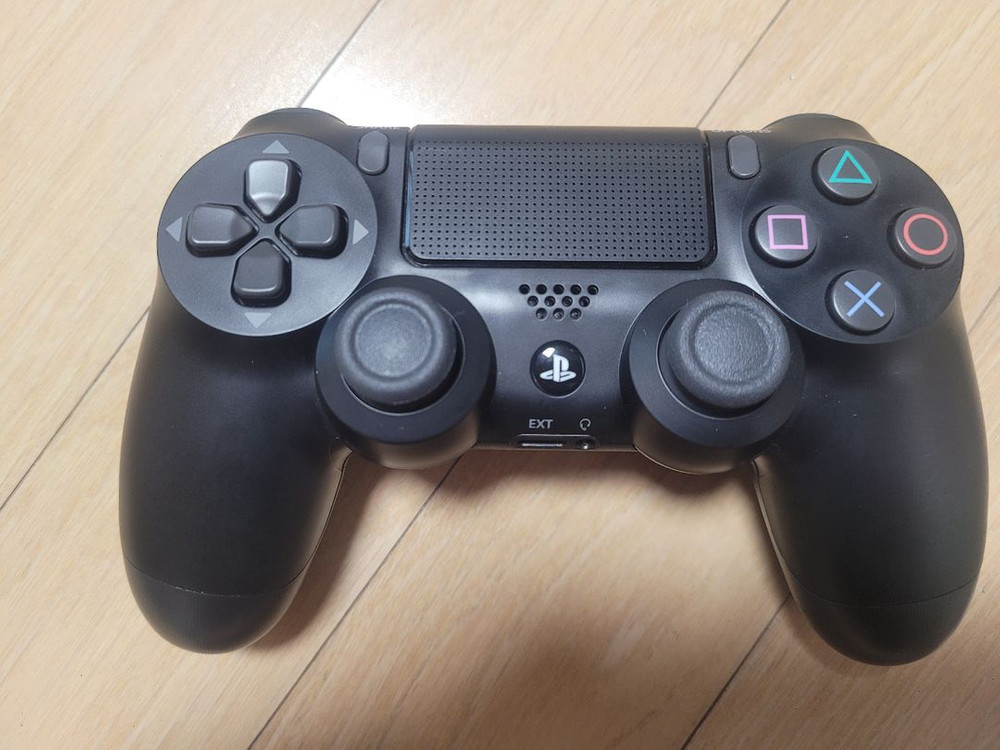 ps4 pro 7218b 이미지