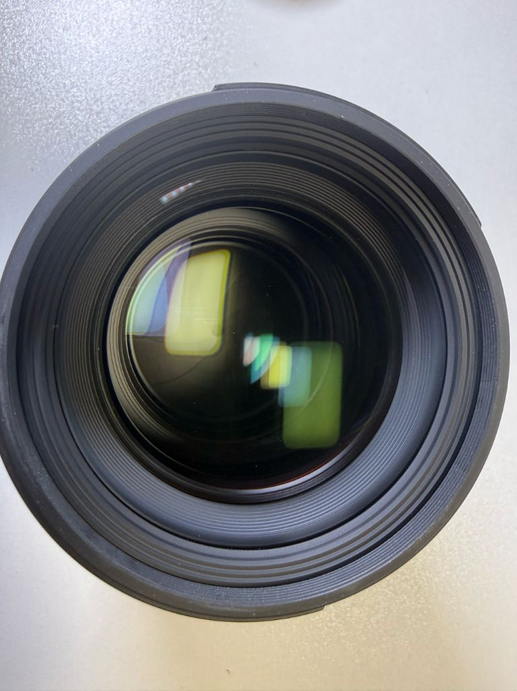 니콘 DSLR 용 시그마 85mm F1.4 이미지