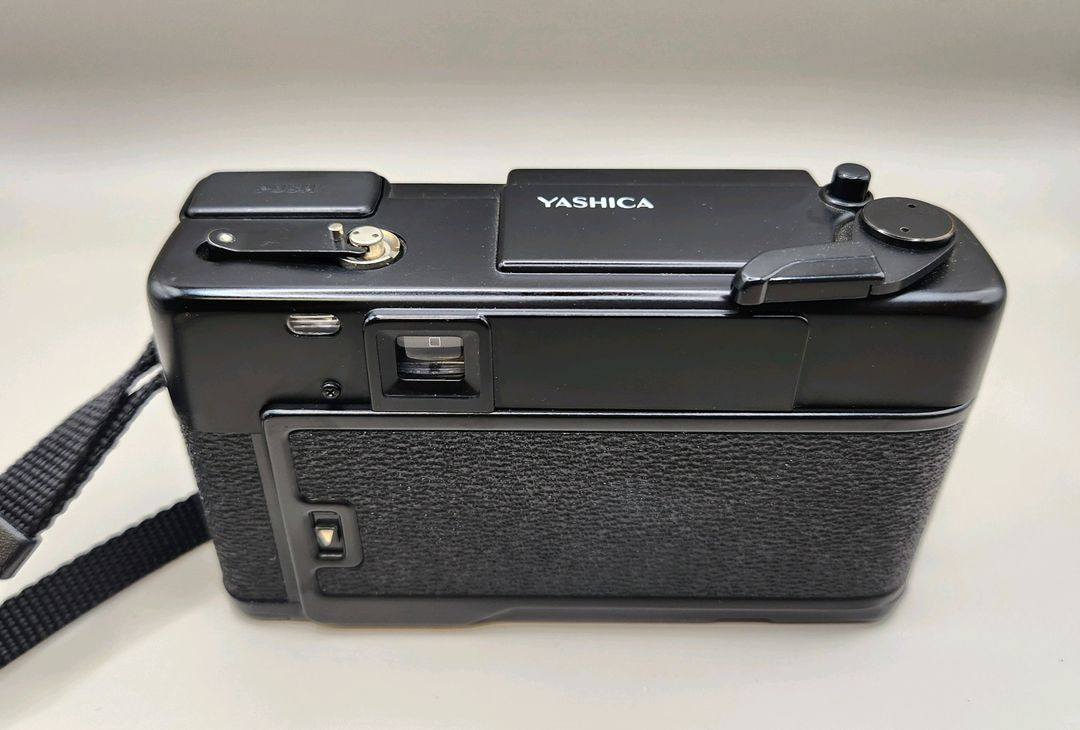 야시카 오토포커스 필름카메라 이미지