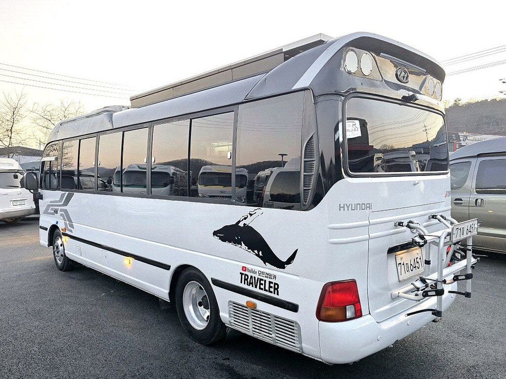 15년 뉴카운티6인승캠핑카(오토,인산철,올편백)-전액할부됨 이미지