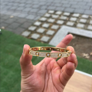 18k 까르띠에 풀파베 러브팔찌 10p 이미지