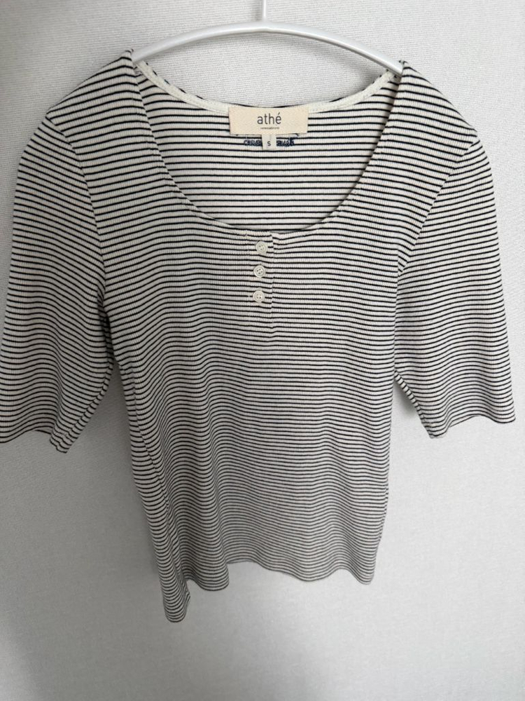 바네사브루노 아떼 스트라이프 티셔츠 팝니다 이미지